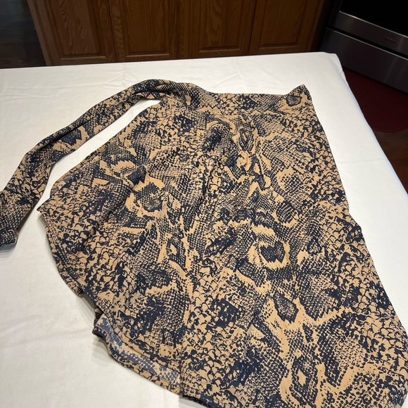 VINTAGE ROSE MARIE REID WRAPPED AROUND SKIRT - Picture 4 of 8